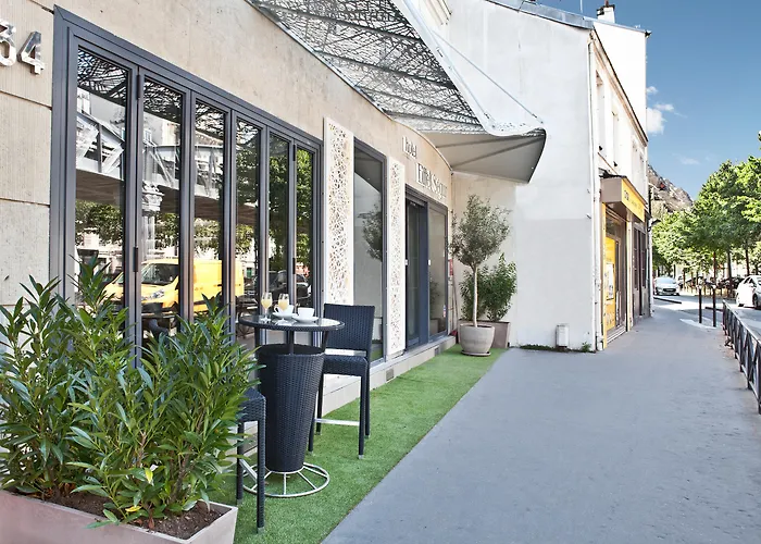 Hotel Eiffel Segur Parijs